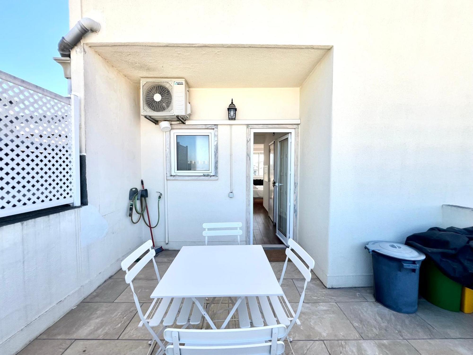 Home Out Saldanha Lisboa Екстериор снимка